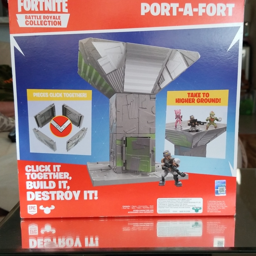 Fortnite Port-A-Fort - Picture 2 of 2